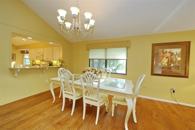 Building Photo - 5728 Doral Dr