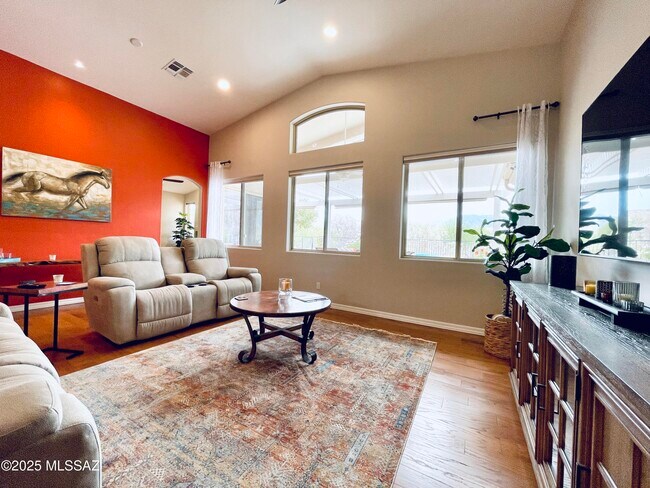 Building Photo - 371 W Sacaton Canyon Dr