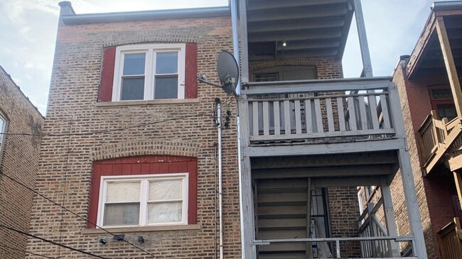 Building Photo - 7831 S Cornell Ave
