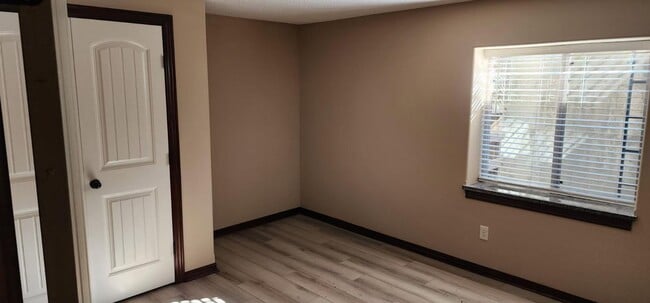 Building Photo - 12601 E Willowgreen Cir