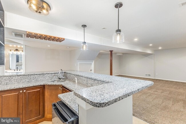 Building Photo - 8411 Derby Ct