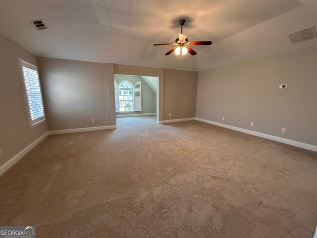 Building Photo - 765 Scenic Creek Dr SW