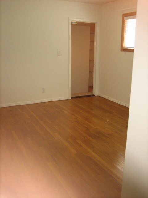 Building Photo - 632 Plumer St