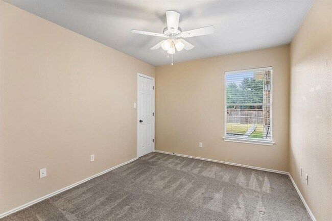 Building Photo - 3400 Trickling Springs Way