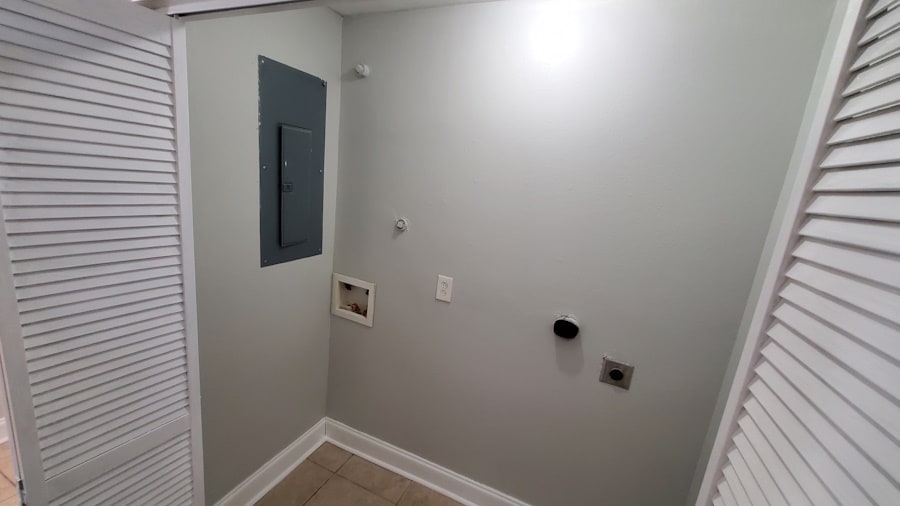 Building Photo - 3673 Martinique Ave