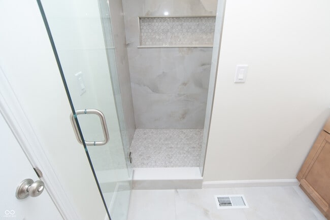 Building Photo - 6337 Cardinal Ln