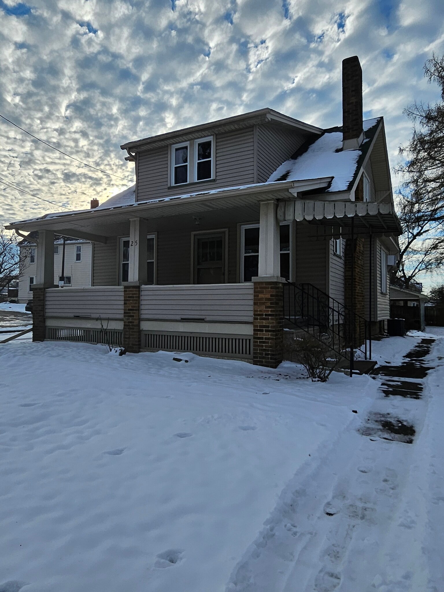 Building Photo - 25 E Prospect St