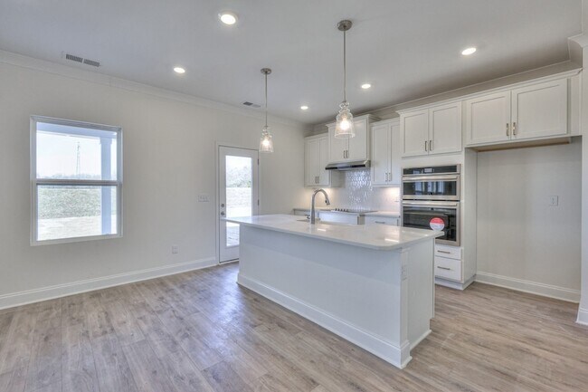 Building Photo - 3514 Howard T Smith Dr