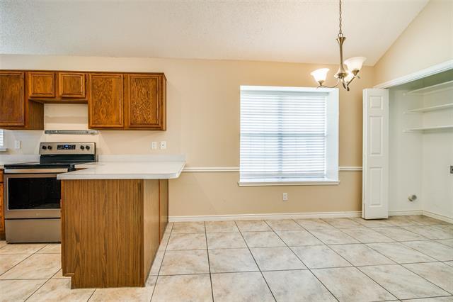 Building Photo - 1802 Elm Creek Dr