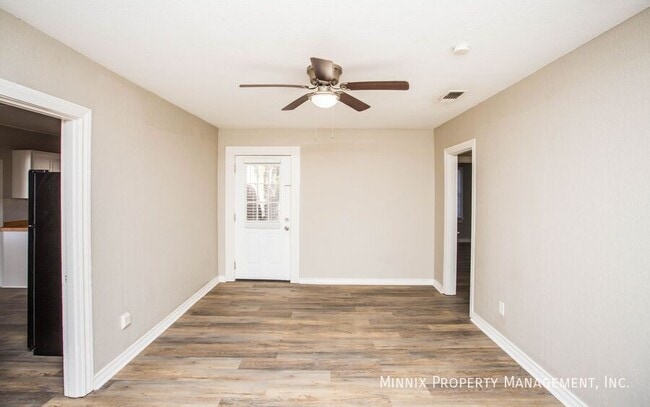 Building Photo - 2404 27th St