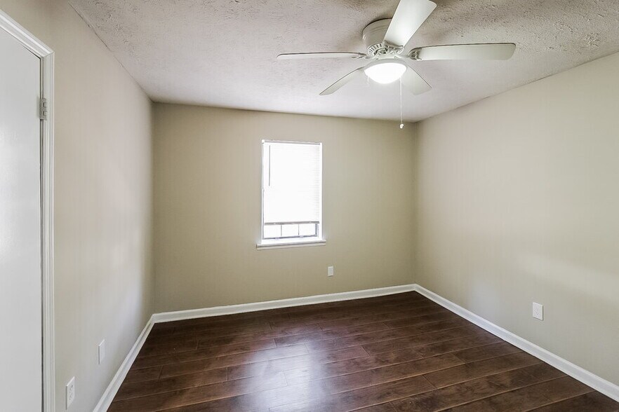 Building Photo - 119 Richard Way