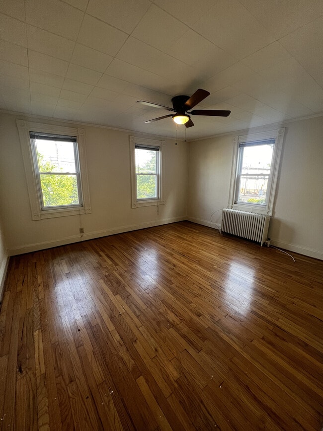 Building Photo - 651 Quinnipiac Ave