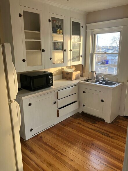 Building Photo - 23 West St