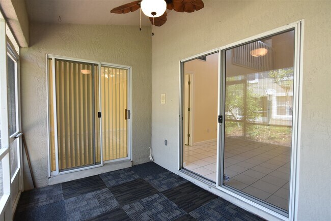 Building Photo - 3br 2.5ba townhome in GATED COMMUNITY of Cypress Lake in Kissimmee!!