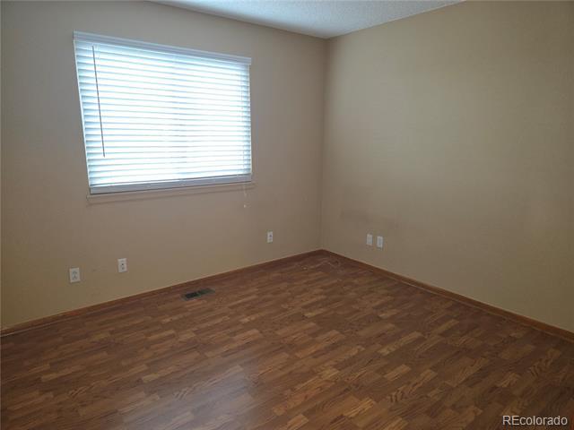 Building Photo - 9351 Weeping Willow Ct