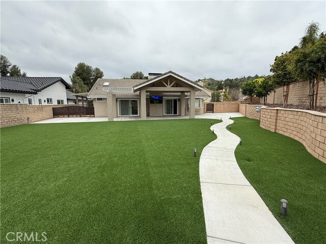 Building Photo - 20160 Stanford Ct