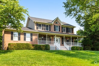 Building Photo - 6103 Edmont Dr