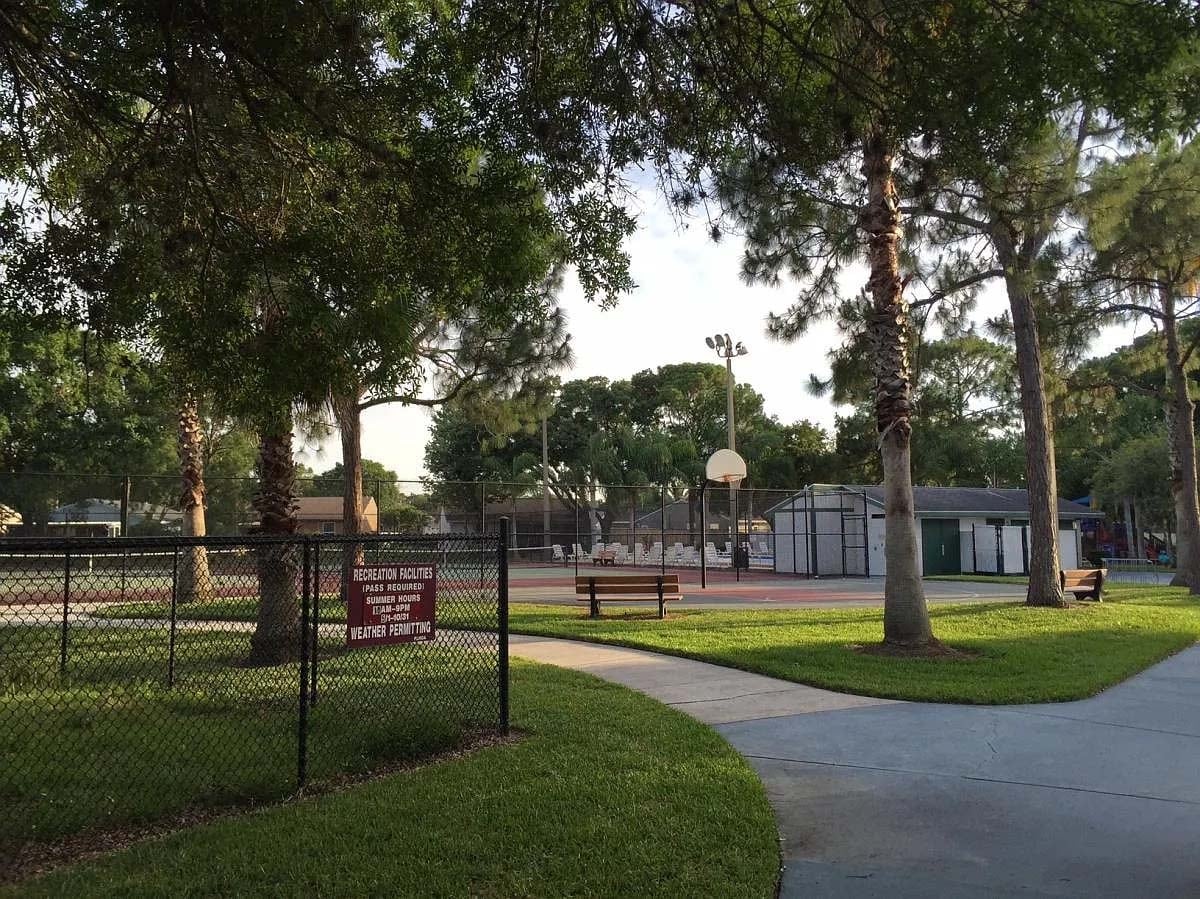 REC Center - 127 Camphor Cir