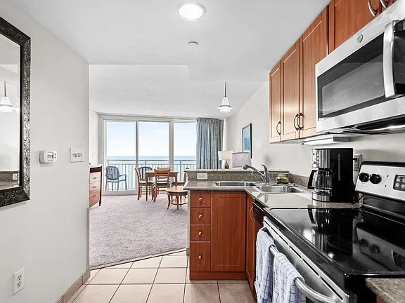 Building Photo - 201 S Ocean Blvd