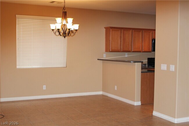 Building Photo - 8749 S Evan Lilas St