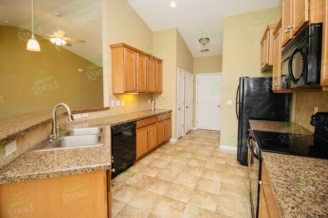 Building Photo - Stunning 4BR/3BA Home in Heritage Farms –  Ready to move-in!