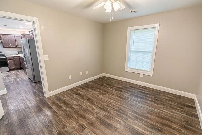 Building Photo - Eastern Eight- Bristol, VA- SFH