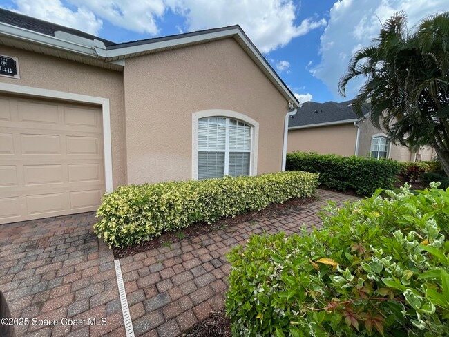 Primary Photo - 540 Remington Green Dr SE
