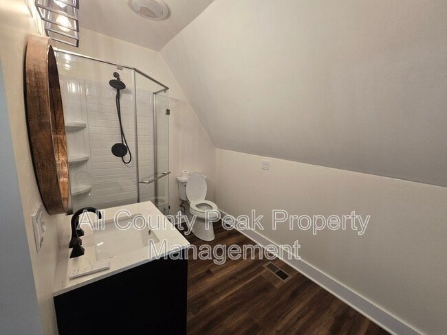 Building Photo - 6013 Bates Pike SE