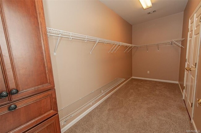 Building Photo - 9412 Crofton Ct