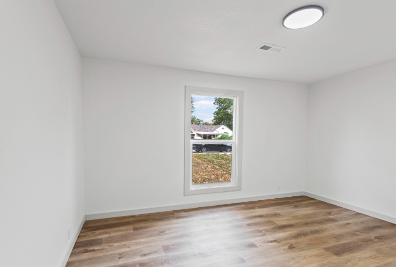 Building Photo - 4407 S Ocheltree St