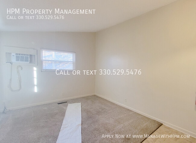 Building Photo - 2381 Newton-