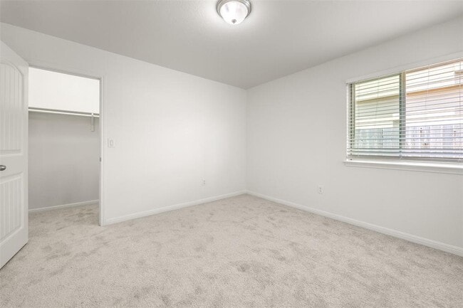 Building Photo - 601 Cortona Ln