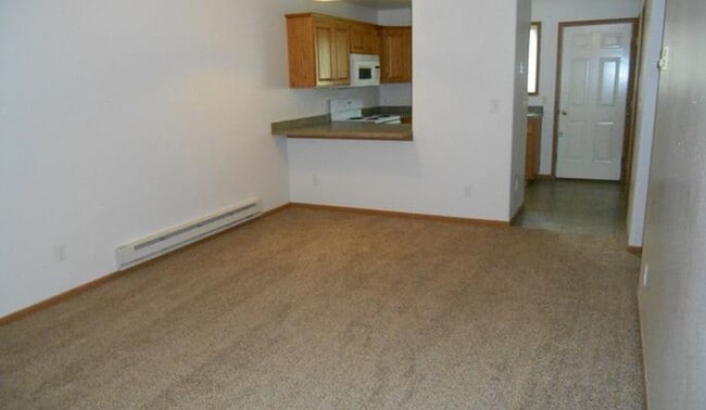 Building Photo - 1630 Dickinson Pl Dr