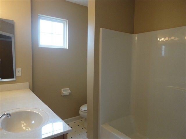 Building Photo - 504 Indian Lake Dr