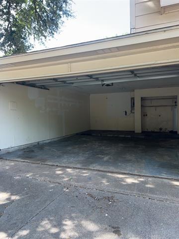 Building Photo - 6513 Westridge Dr