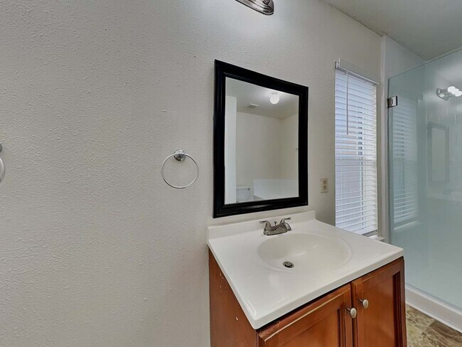 Building Photo - 19315 Bristlestar Dr