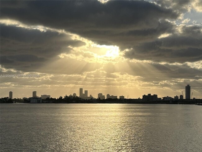 Building Photo - 7921 East Dr