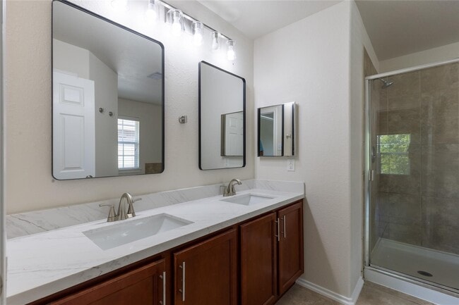 Building Photo - 24642 Folkstone Cir