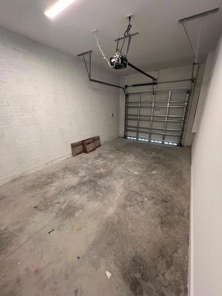 Building Photo - 5427 Flannigan Wy