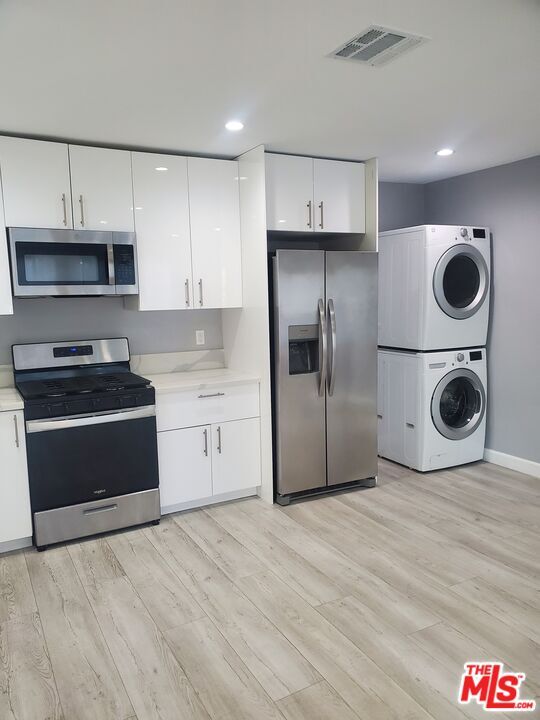 Building Photo - 6837 Lubao Ave