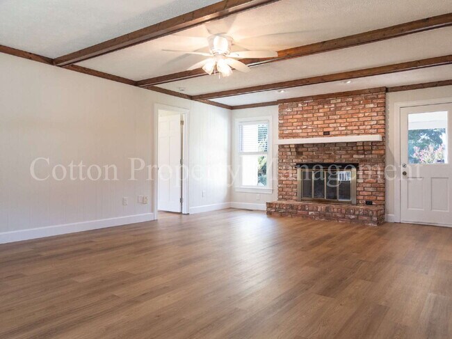 Building Photo - 4602 Terry Ln