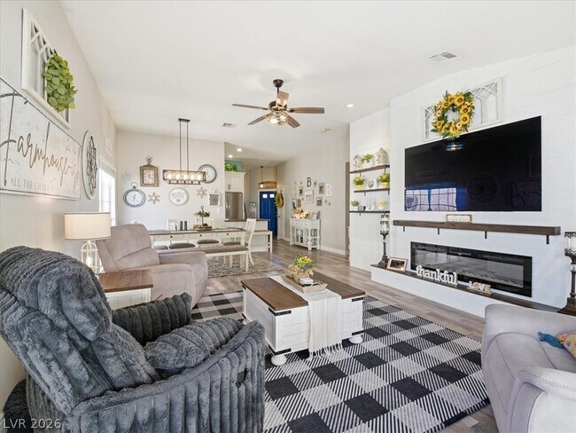 Building Photo - 4904 Winterset Dr