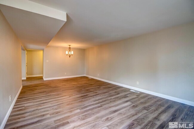 Building Photo - 7513 Cumberland Cir