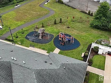 Building Photo - 60 Andrews Way