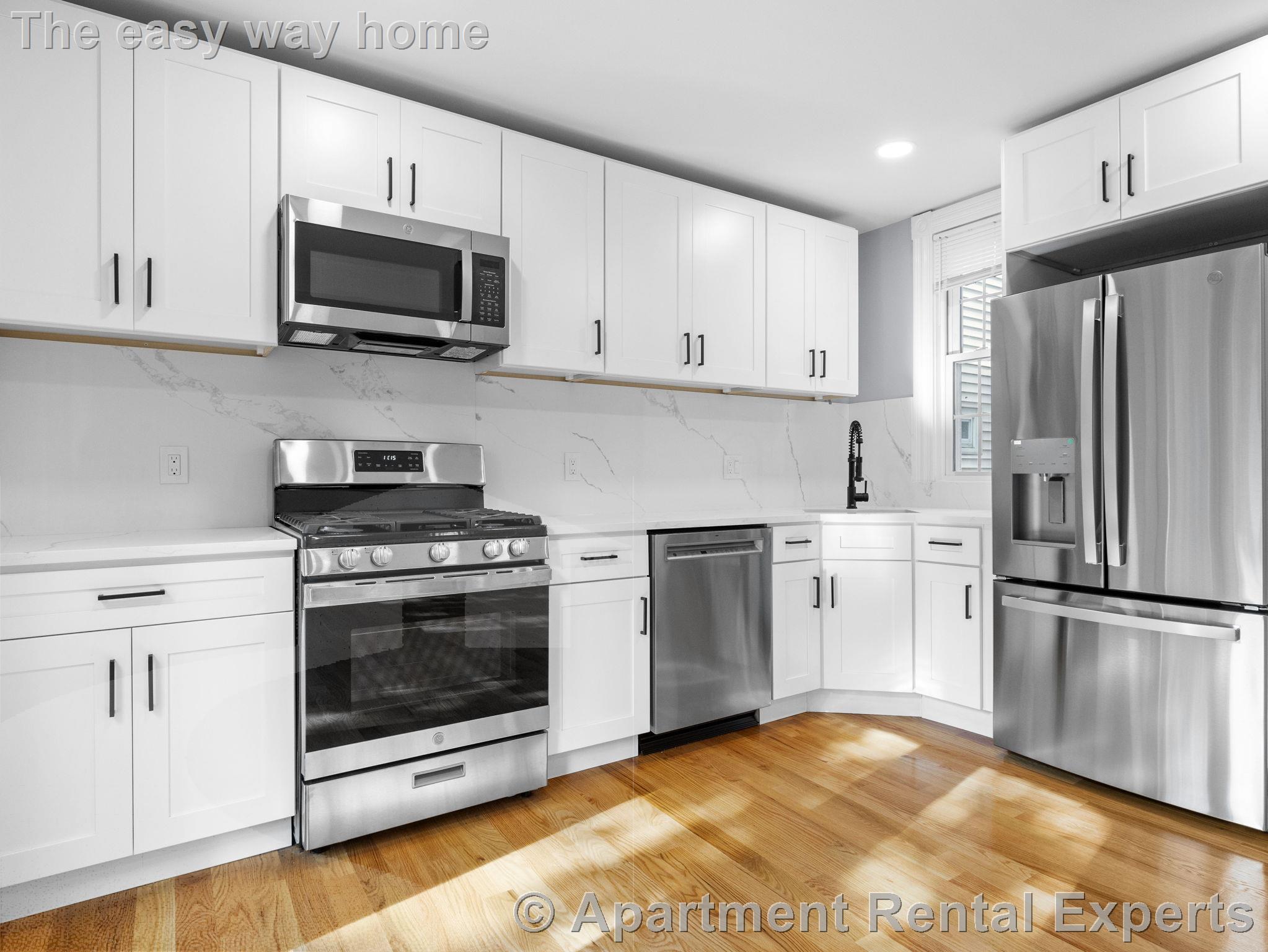 Building Photo - 39 Hancock St