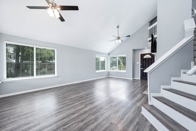 Building Photo - 20502 Cocoplum Dr