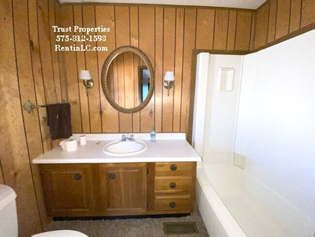 Building Photo - 244 Mule Deer Dr