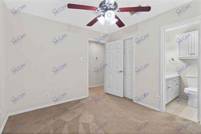 Building Photo - 4141 Hyer St