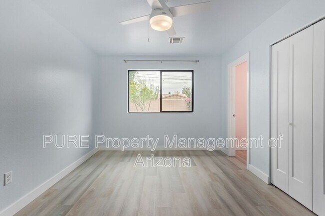 Building Photo - 5740 N 14th St