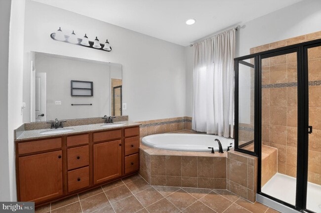 Building Photo - 22609 Winding Woods Way